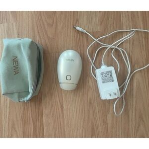 White Skincare Tool Set